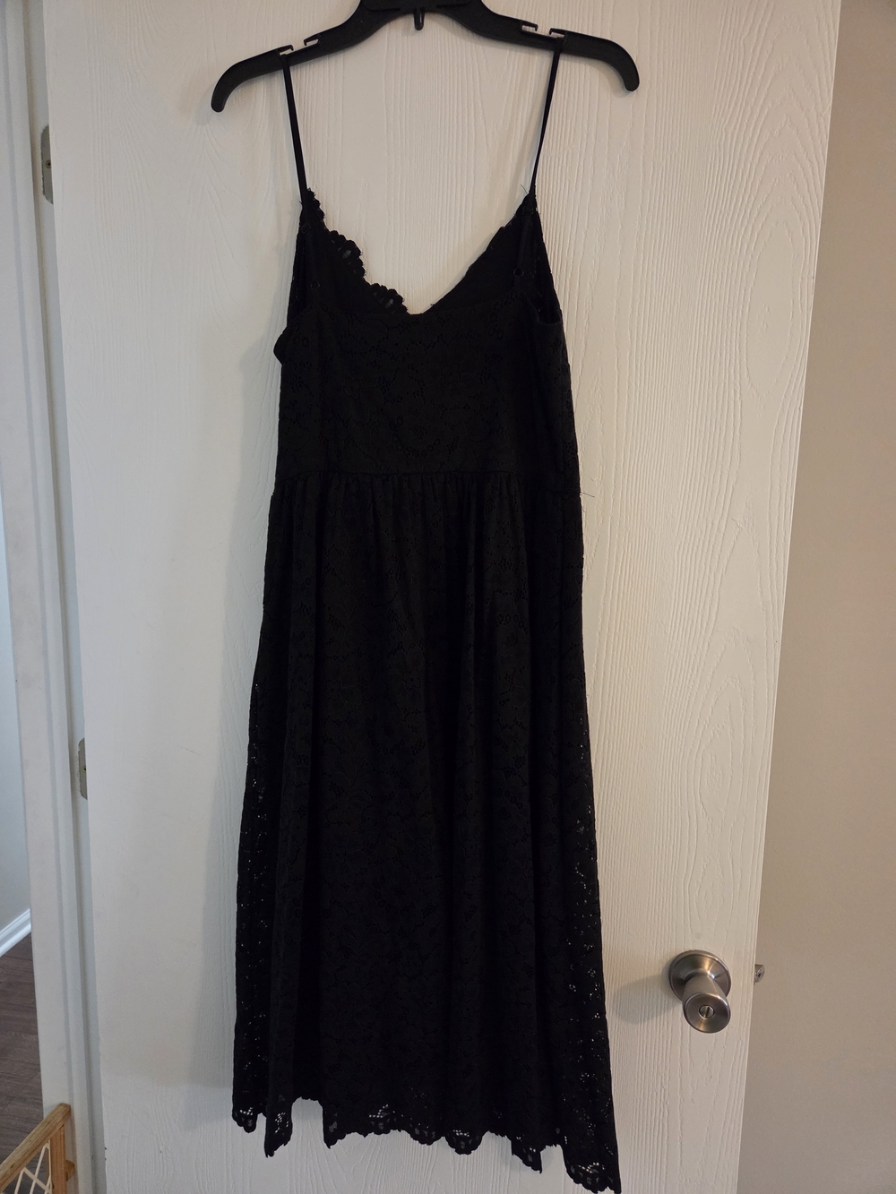 Express Black Lace Midi Dress with Spaghetti Straps - Picture 2 of 3